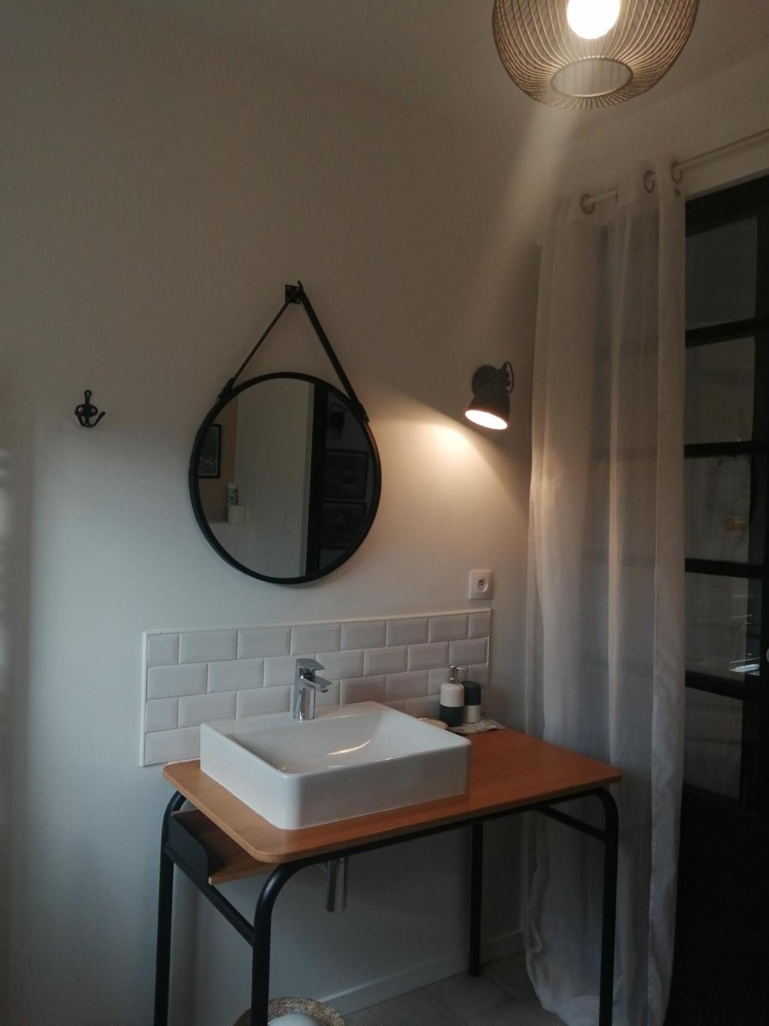 Bed and Breakfast Le Quai 18 Lesneven Exterior foto